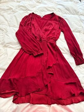 Simple cranberry stunner dress